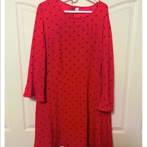 Knee length polka dot dress - Picture 1 of 3